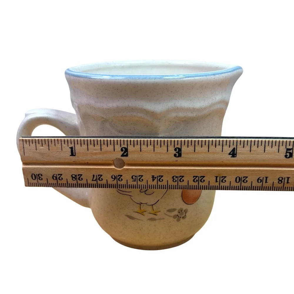 International Stoneware Marmalade Creamer Jug and Salt Shaker Goose Strawberry